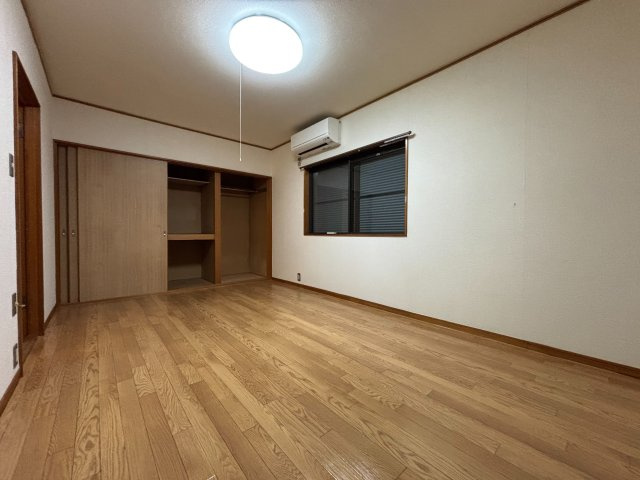川崎市多摩区菅仙谷２丁目の一戸建ての和室