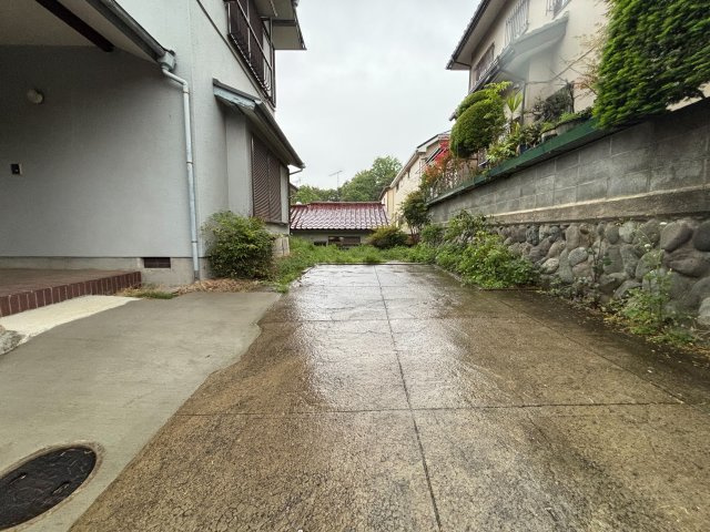 川崎市多摩区菅仙谷２丁目の一戸建ての居間・リビング