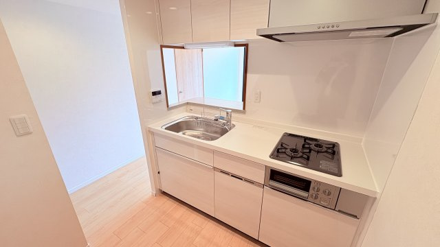 ★仲介手数料無料★クレストフォルム田町ベイフロントスクエア（新規リノベーション済み）　　　　　　　　　　　のキッチン