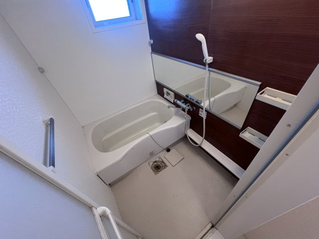 ローテローゼ大塚の浴室