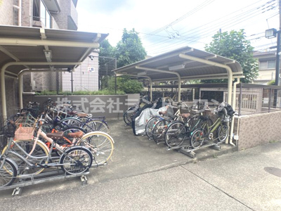【駐輪場】 | ナイスアーバン久米川 | 屋根付き駐輪場