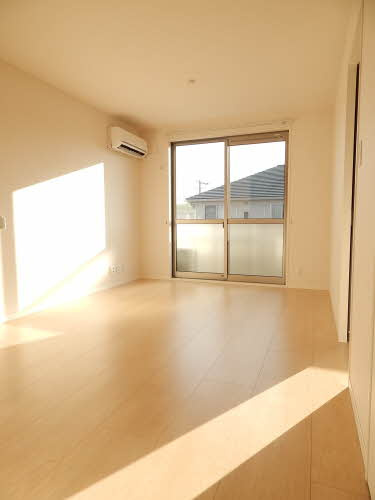 ボヌールK　B棟の居間・リビング|居間です