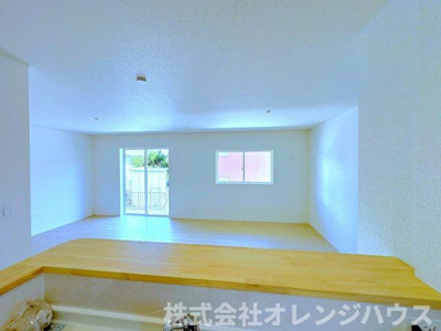 【居間・リビング】 | 厚木市関口　新築分譲住宅　全2棟 | 写真撮影【2026.7】