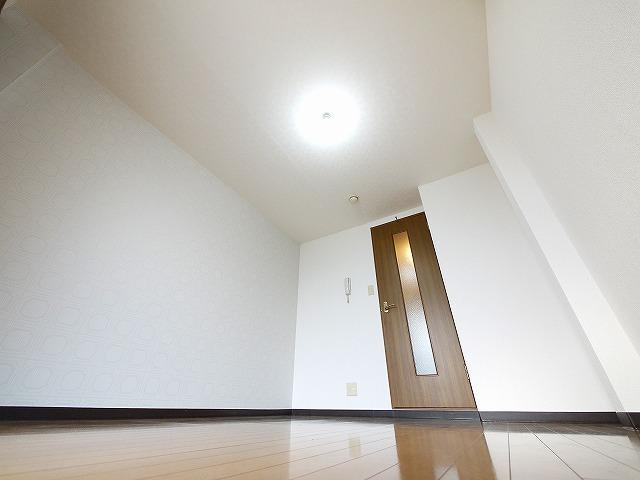 奈良パークヒルズの洋室