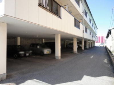 【駐車場】 | ドルミール寿