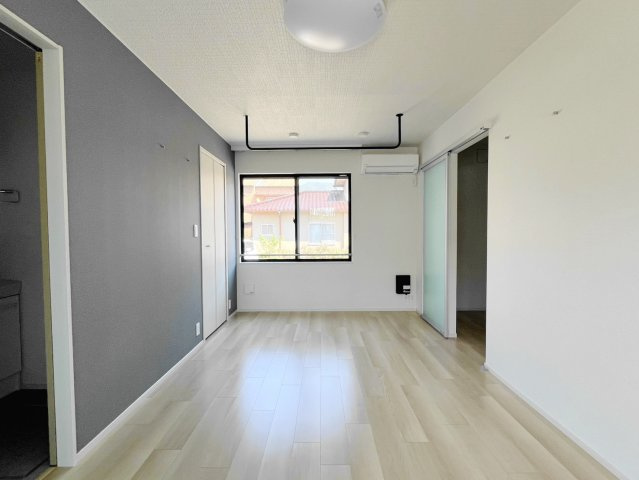 グランドール　コルソ　B棟の居間・リビング