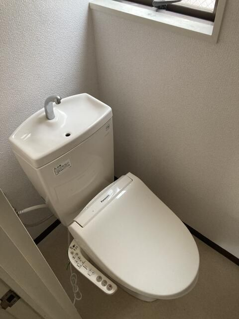 阿川ビルのトイレ