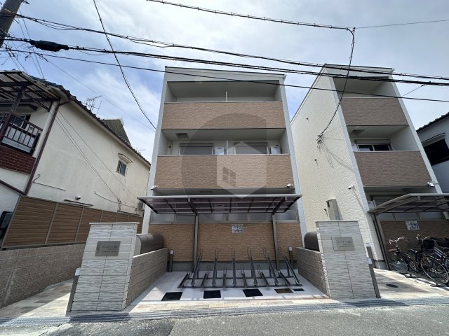 クリエオーレ衣摺1の外観