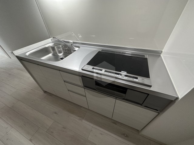 クリエオーレ衣摺1のキッチン