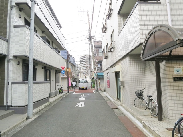 プリムローズのその他|物件前の通りです！！