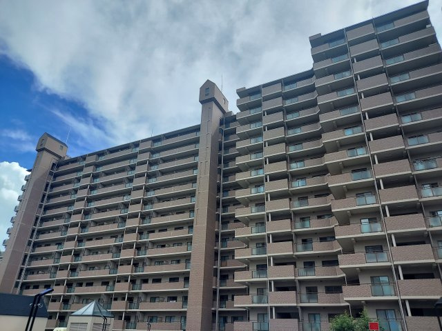 ラ・ビスタ宝塚ウエストウイング二番館