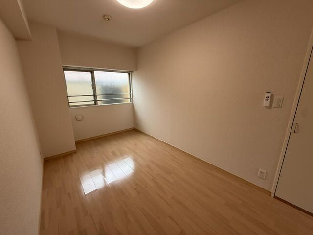 ａｔｅｒｉｅｒ　ｄｅ　Ｃ＆Ｋの内装