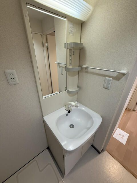 ａｔｅｒｉｅｒ　ｄｅ　Ｃ＆Ｋの洗面所