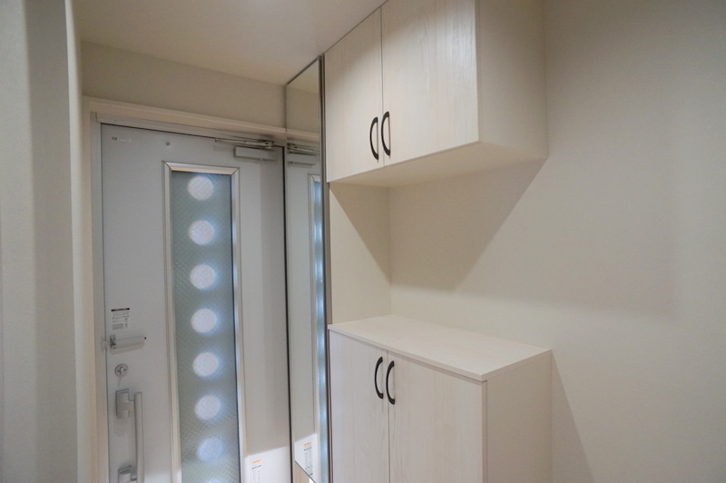 赤羽西４　戸建の玄関|玄関にはシューズボックスあり