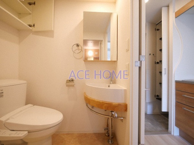 【洗面所】 | セレニテ難波プリエ