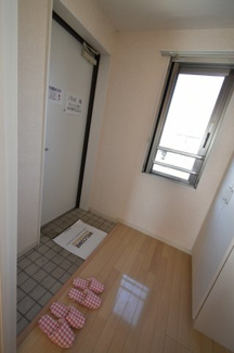 【玄関】 | ソレイユガーデン