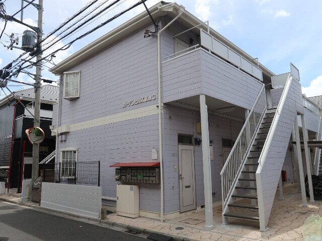 ガーデンヒルズ新倉C棟の外観パース