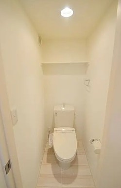 アファブル新都心のトイレ|※同建物別部屋参考写真