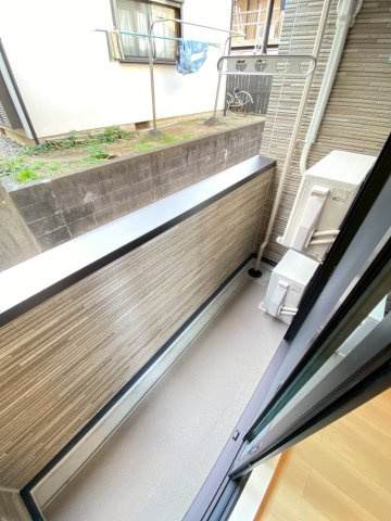 【バルコニー】