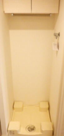 REFRAME 5 Iriyaの設備|洗濯機置場