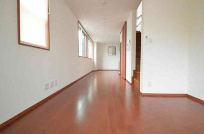 【居間・リビング】 | 牡丹1丁目戸建 | おしゃれな居間です