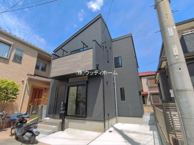越谷市宮本町3丁目　新築一戸建て