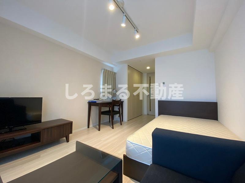 コンフォリア心斎橋EASTの居間・リビング