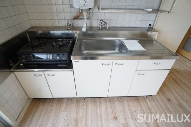 熊本市西区春日７丁目の賃貸マンションのキッチン