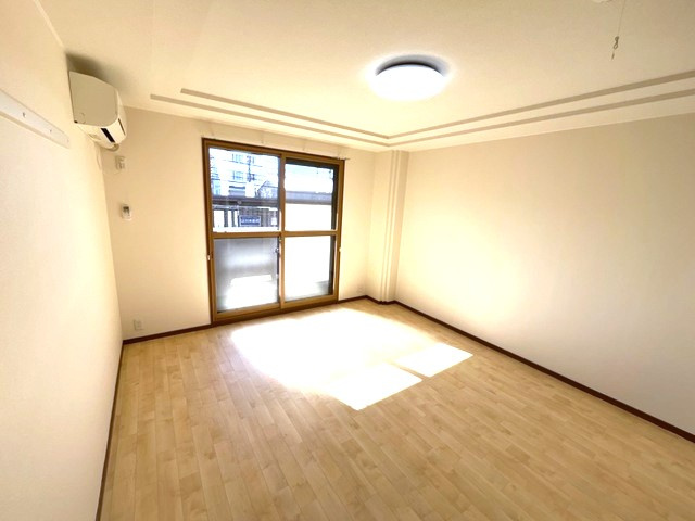 メゾンシクラメンの居間・リビング