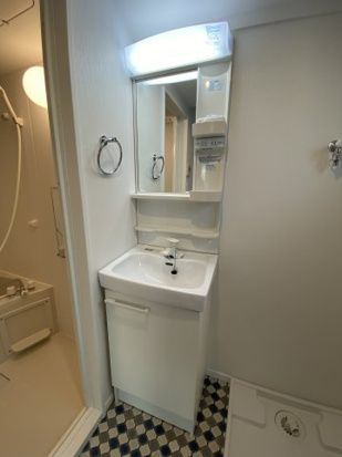 セント　リヴィア　Ｋ　の独立洗面台