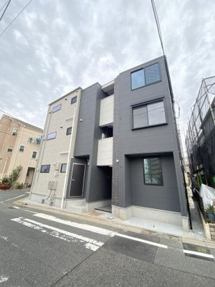 セント　リヴィア　Ｋ　の外観