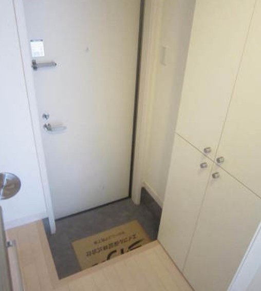 ピアーナの玄関