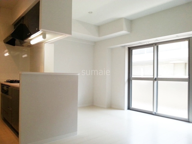 プリマステラの居間・リビング|13.5帖の広々リビングになります♪