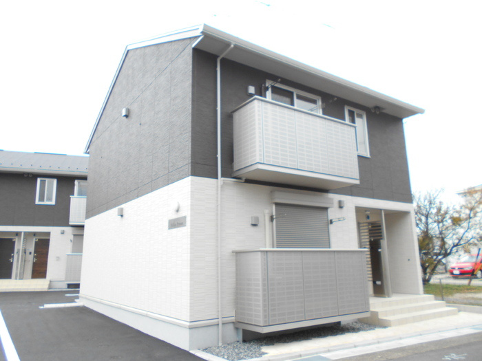 ヴィラ プリュネ Ｂ棟の外観|外観