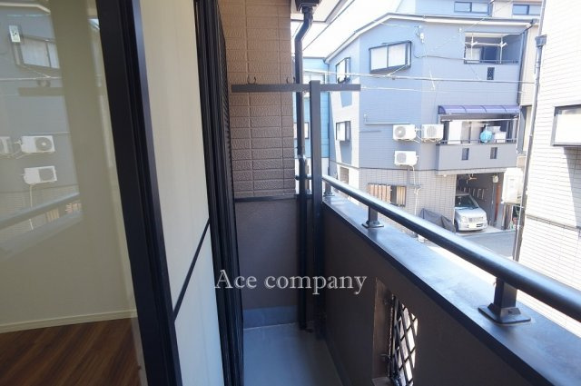 【バルコニー】 | 鶴見区鶴見1丁目 | 北東向きのバルコニー☆バルコニーは2階と3階にあります☆