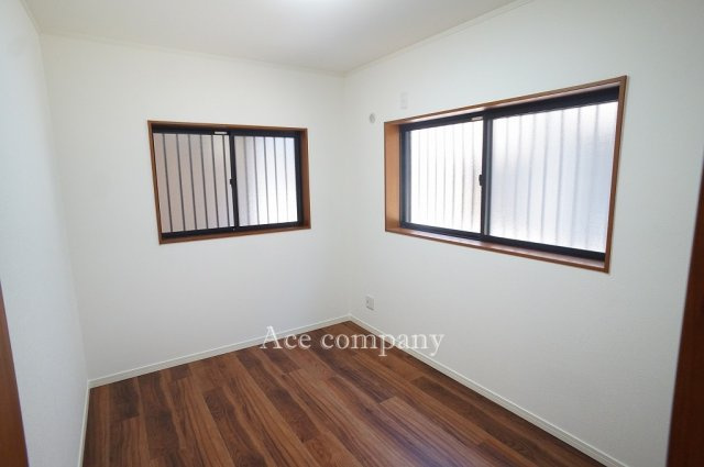 【内装】 | 鶴見区鶴見1丁目 | 【1階：洋室4.3帖】