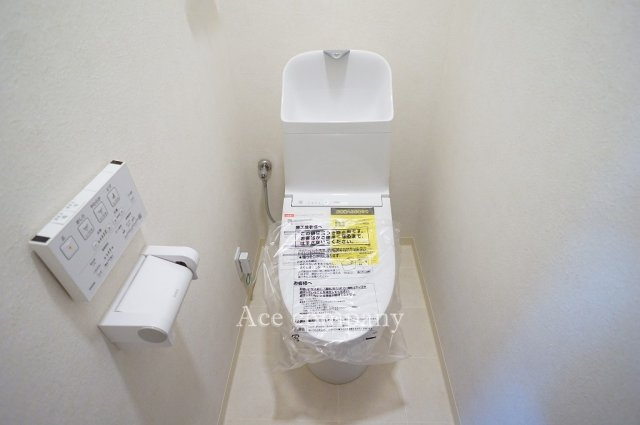 【トイレ】 | 東大阪市若江南町2丁目 | シャワートイレ新調です☆