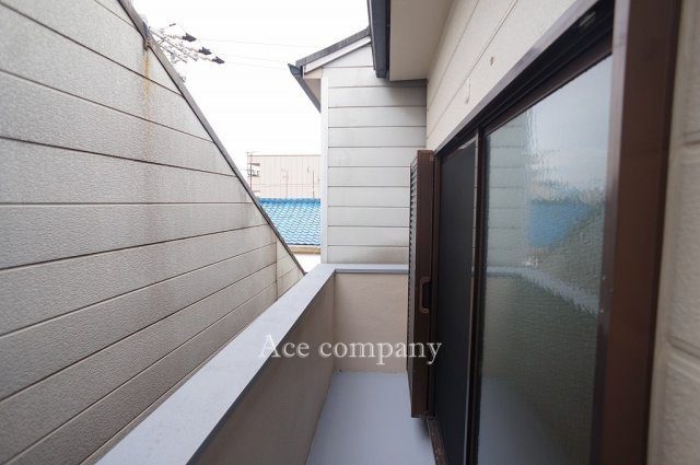 【バルコニー】 | 東大阪市若江南町2丁目 | 3階、東向きのバルコニーです☆