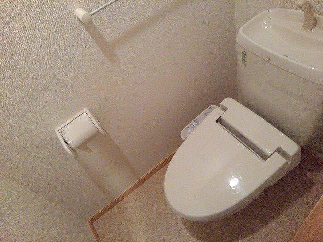 レーヴ　ダンジュ　Ⅰのトイレ