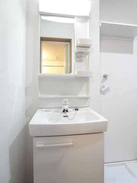 Ｎｅｏ　ｖｉｔａ新小岩の独立洗面台