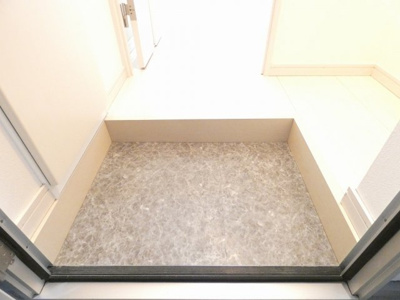 【玄関】 | エメテラス