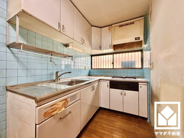 伏見区深草仙石屋敷町のキッチン