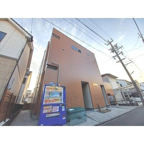 STAGE豊田本町　名古屋市賃貸　仲介手数料無料のエントランス