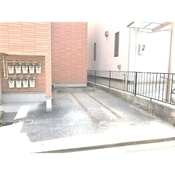 STAGE豊田本町　名古屋市賃貸　仲介手数料無料の駐車場