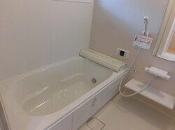 ブリリアントⅠの浴室|落ち着いた空間のお風呂です
※他部屋参考写真