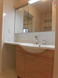 ブリリアントⅠの洗面所|広い洗面スペース
※他部屋参考写真