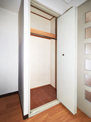 【収納】 | リバーサイド樫の木 | クローゼット