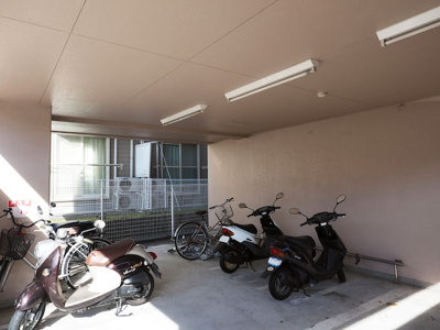 【その他共用部分】 | リバーサイド樫の木 | 駐輪場