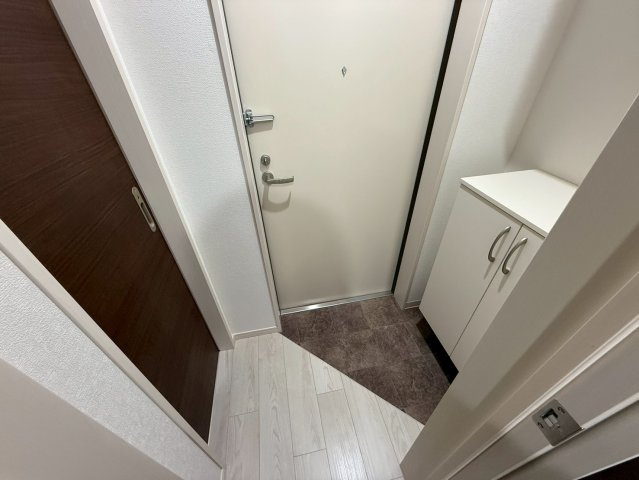 Veil Maison近大前の玄関