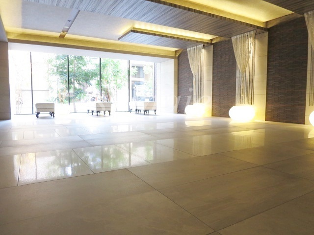 エルフォルテ赤羽西のロビー|ロビーオシャレです♪